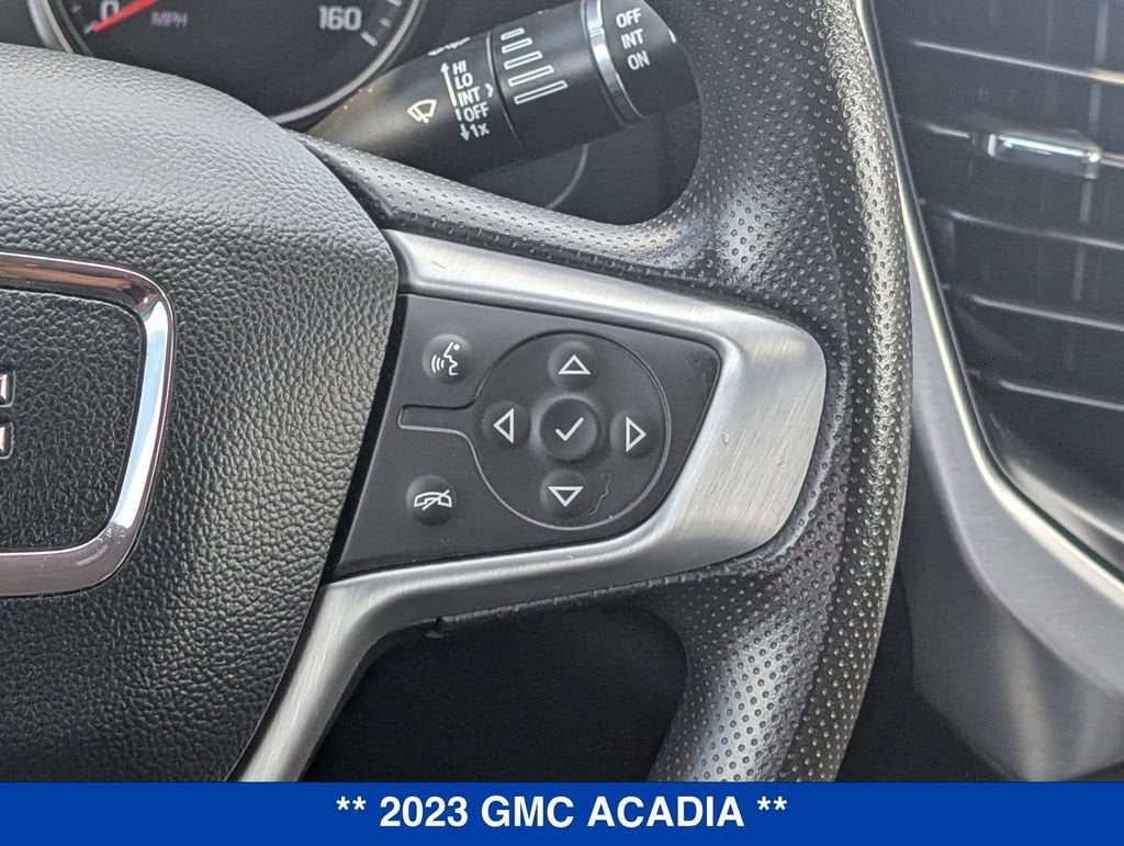 2023 GMC Acadia SLE