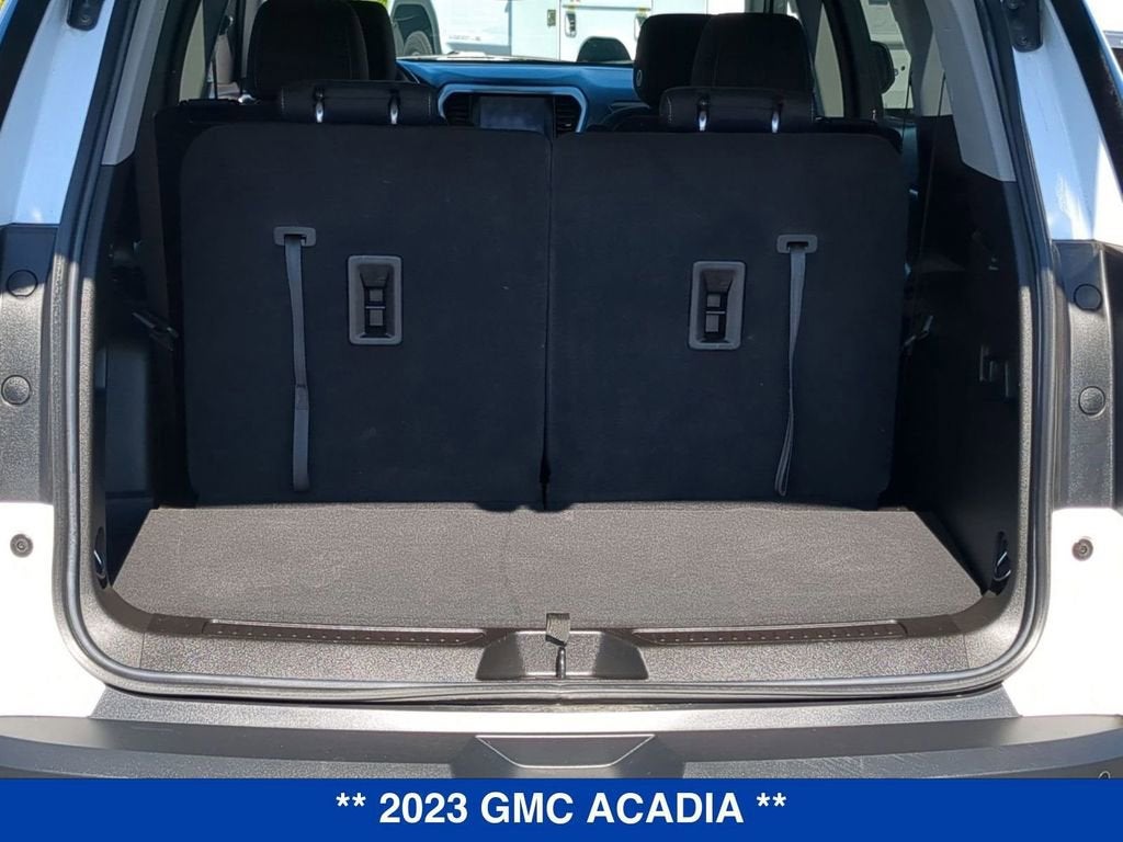 2023 GMC Acadia SLE