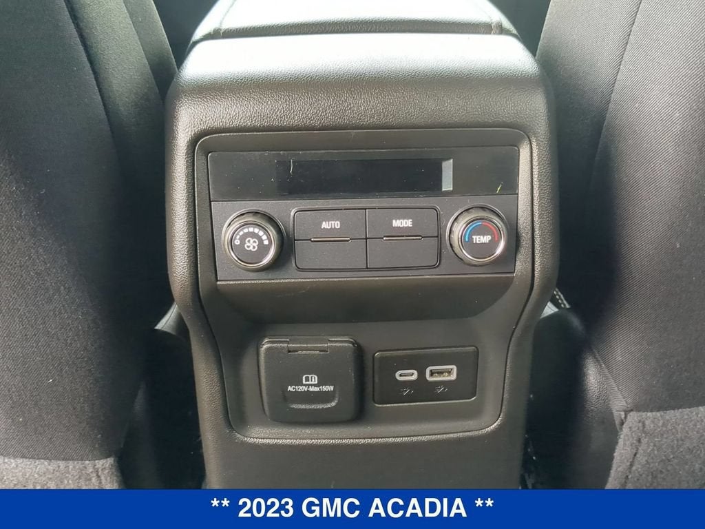 2023 GMC Acadia SLE
