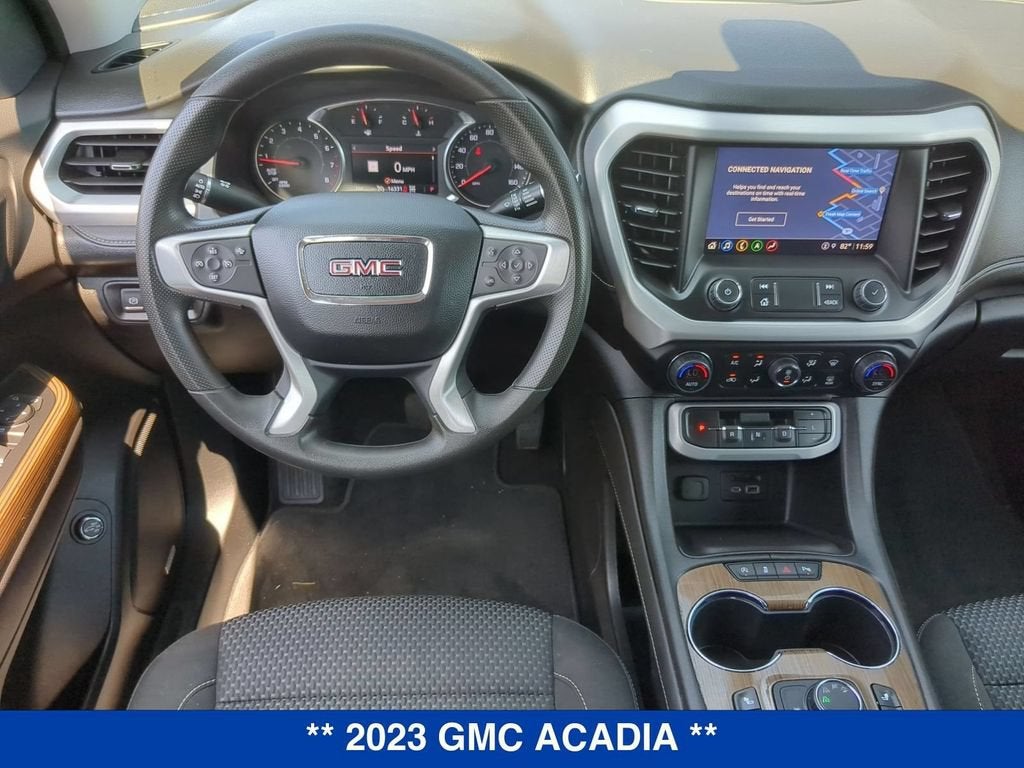 2023 GMC Acadia SLE