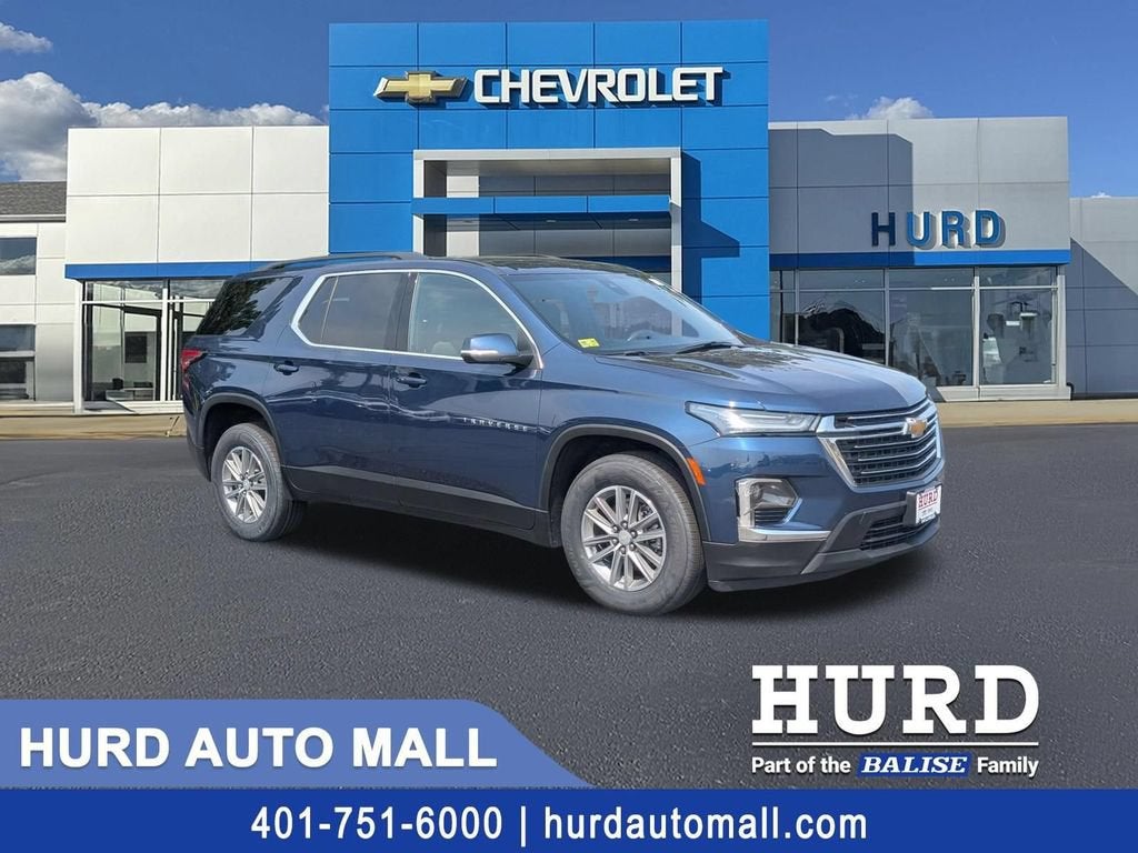 2023 Chevrolet Traverse LT Cloth