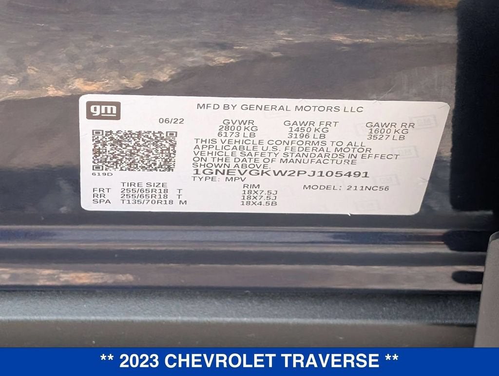 2023 Chevrolet Traverse LT Cloth