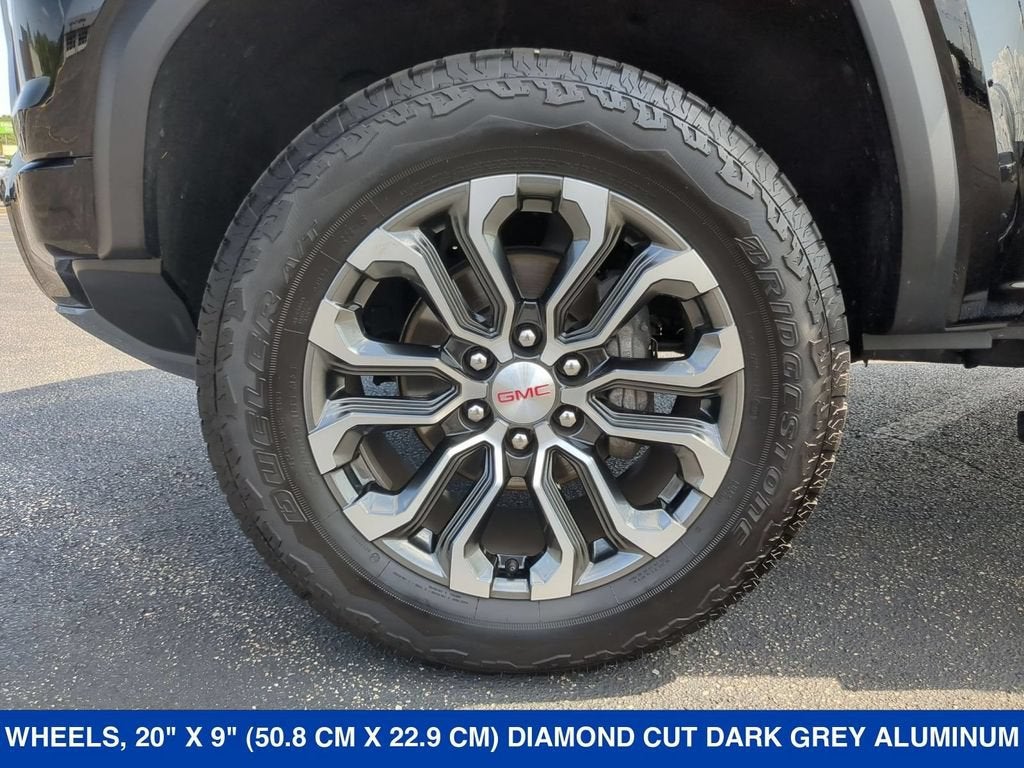2025 GMC Canyon Denali