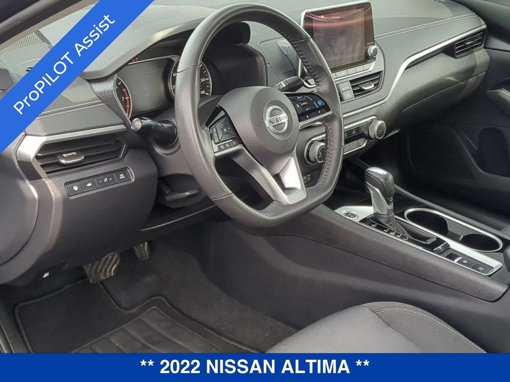 2022 Nissan Altima 2.5 SV