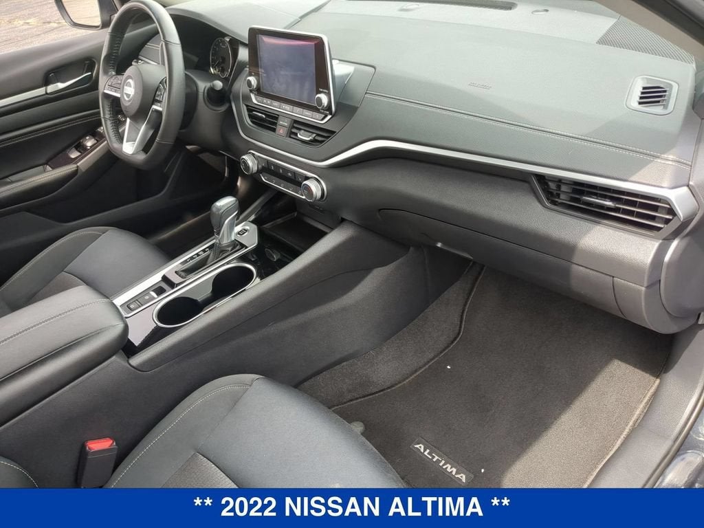 2022 Nissan Altima 2.5 SV