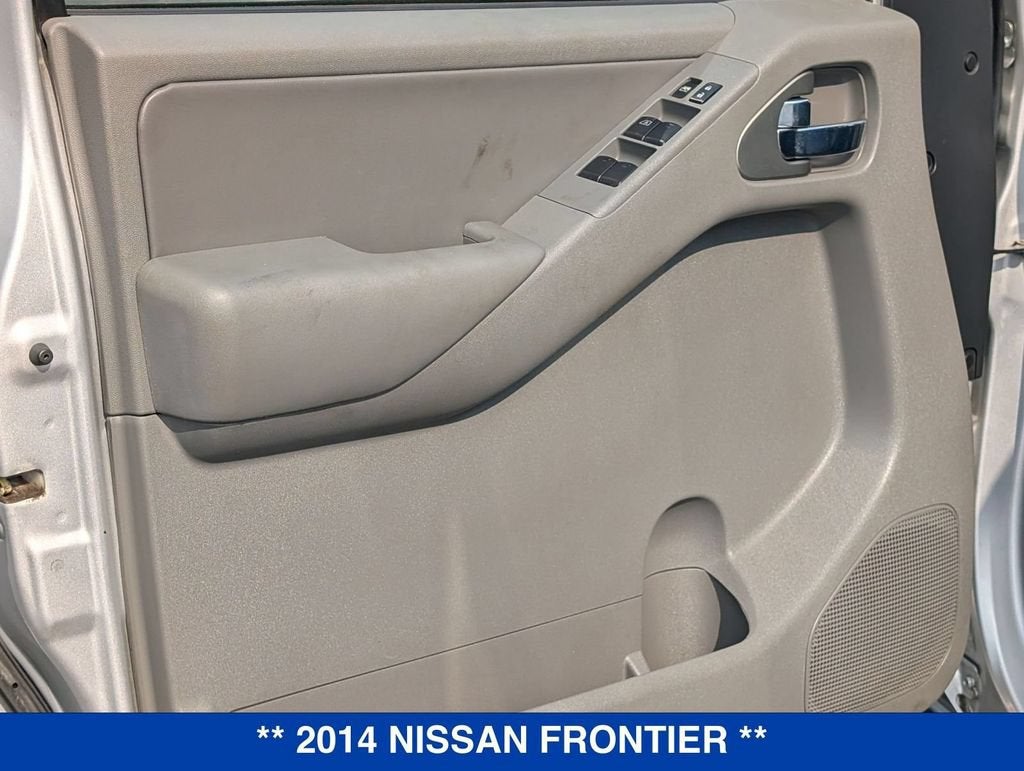 2014 Nissan Frontier SL