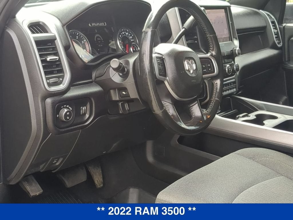 2022 RAM 3500 Big Horn Crew Cab 4x4 8' Box