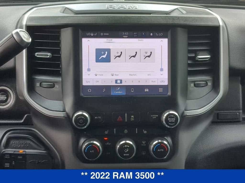 2022 RAM 3500 Big Horn Crew Cab 4x4 8' Box