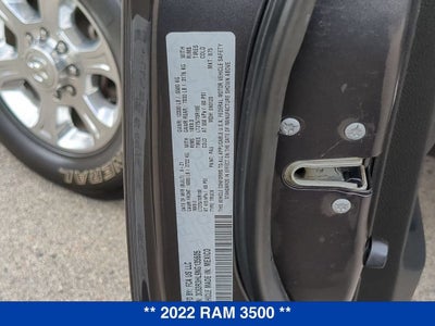 2022 RAM 3500 Big Horn Crew Cab 4x4 8' Box