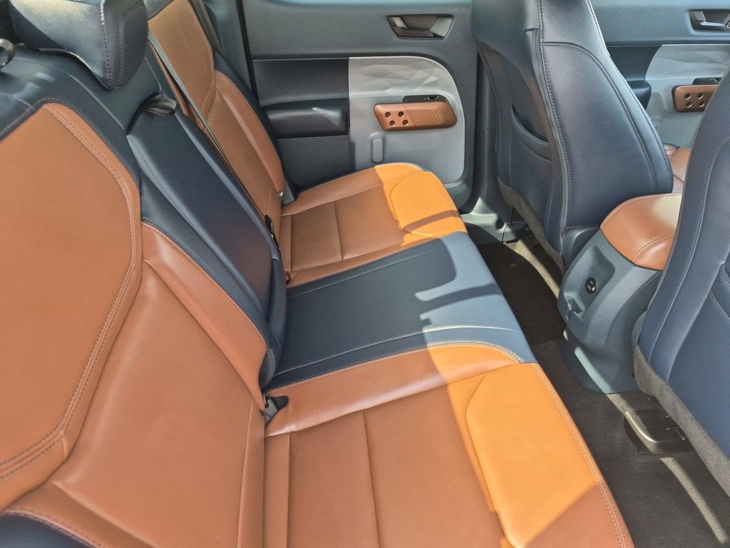 2022 Ford Maverick Lariat