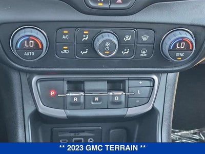 2023 GMC Terrain AT4
