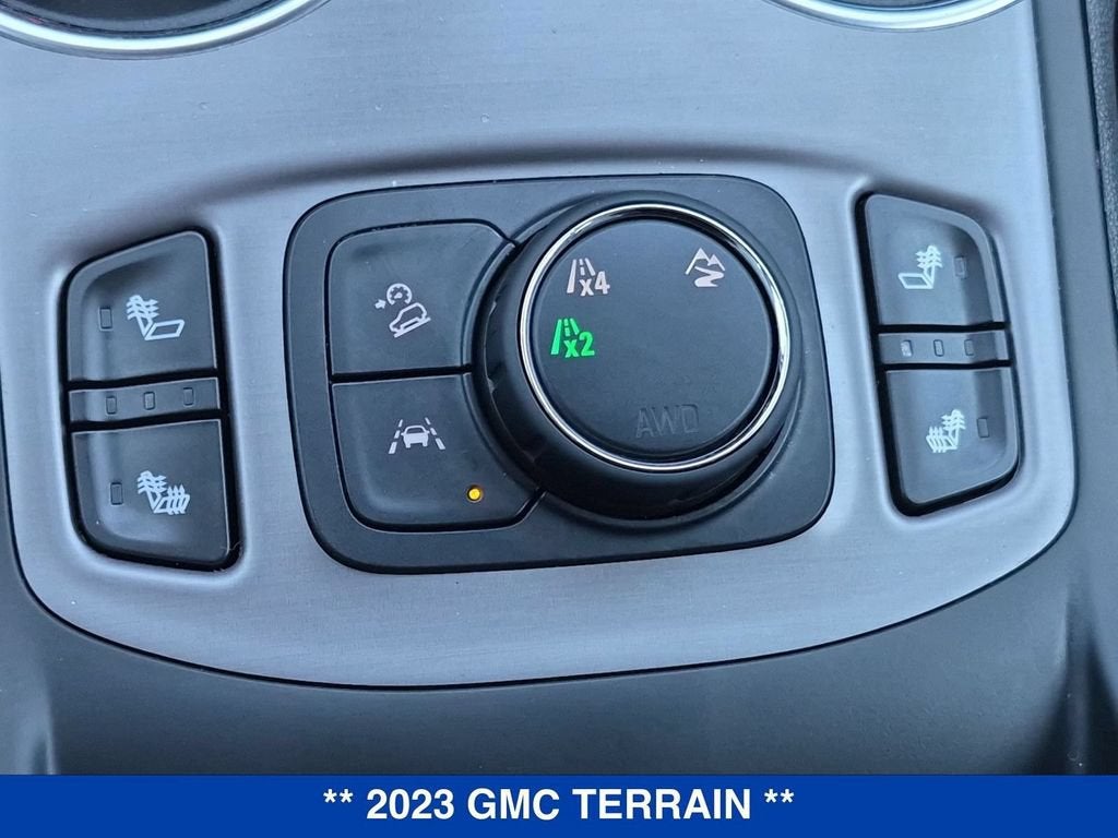 2023 GMC Terrain AT4
