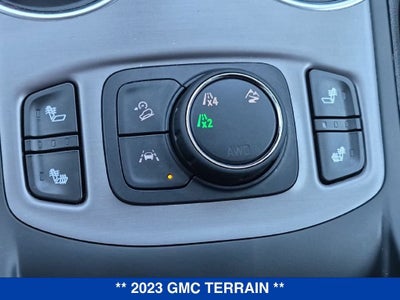 2023 GMC Terrain AT4