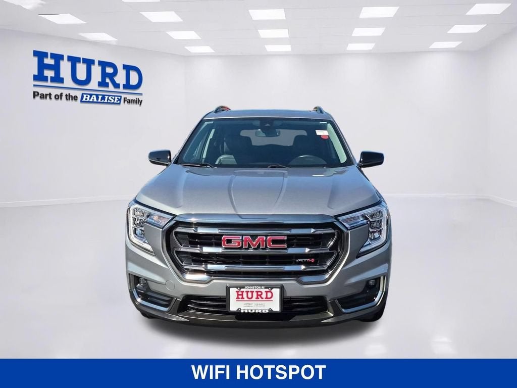 2023 GMC Terrain AT4