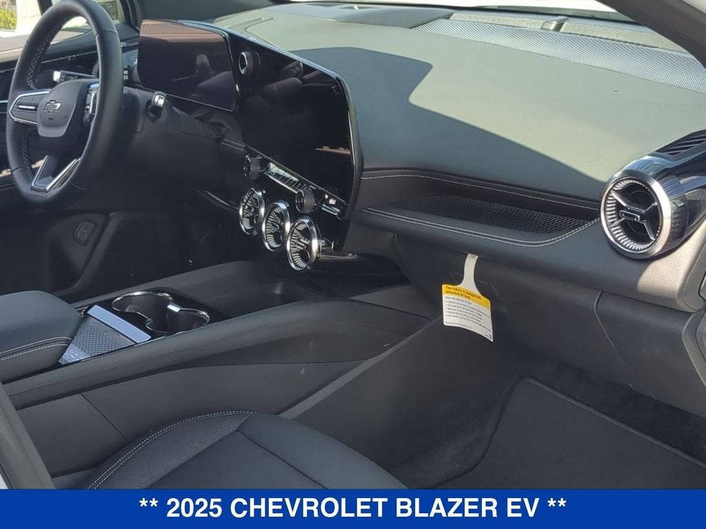 2025 Chevrolet Blazer EV LT