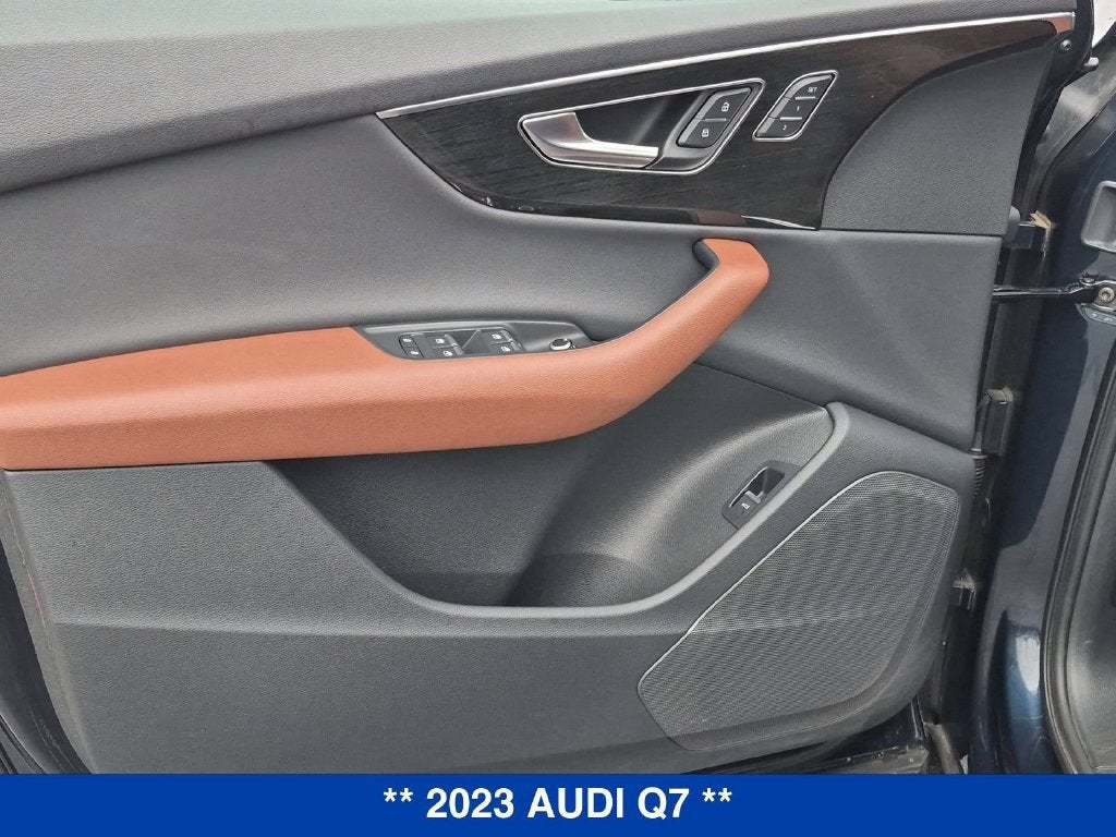 2023 Audi Q7 Premium 45 TFSI quattro Tiptronic