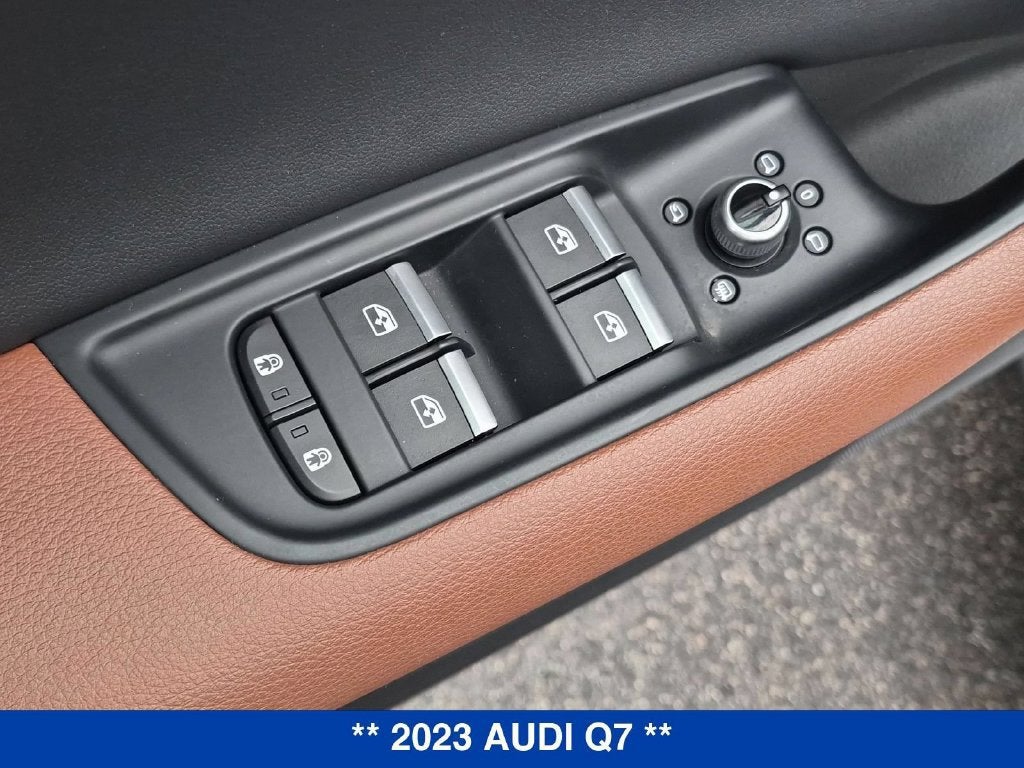 2023 Audi Q7 Premium 45 TFSI quattro Tiptronic