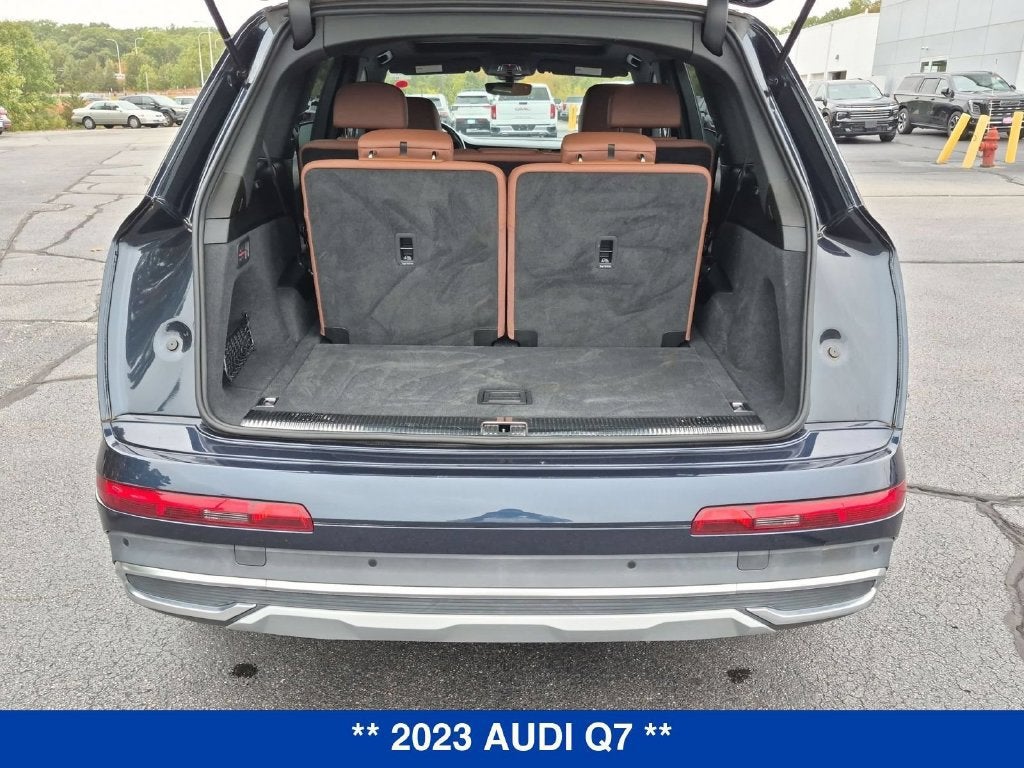 2023 Audi Q7 Premium 45 TFSI quattro Tiptronic