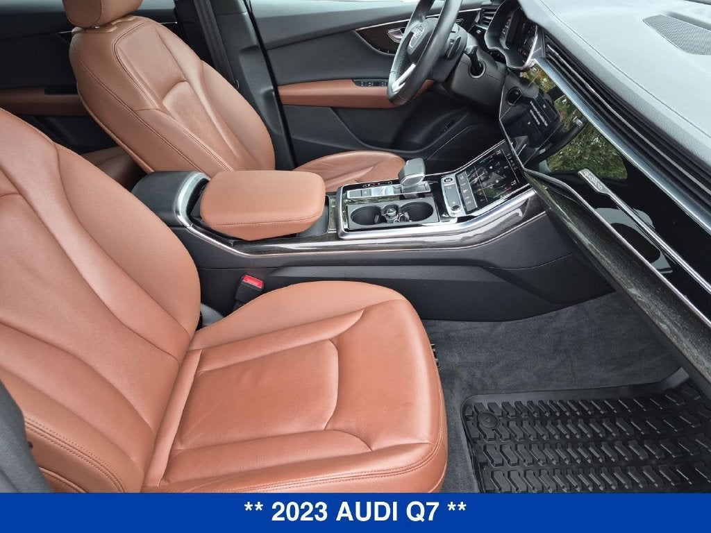 2023 Audi Q7 Premium 45 TFSI quattro Tiptronic