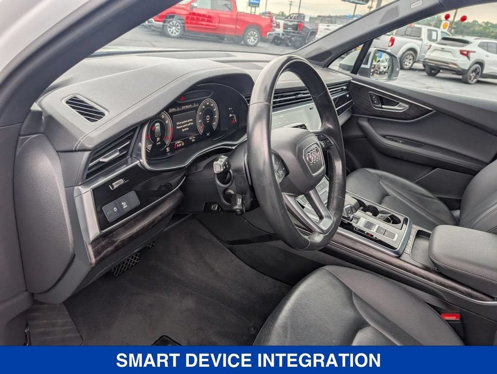 2023 Audi Q7 Premium Plus 45 TFSI quattro Tiptronic