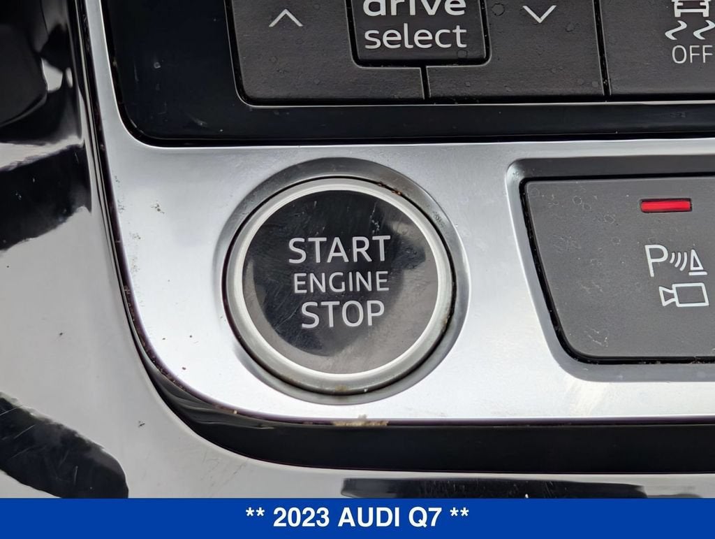 2023 Audi Q7 Premium Plus 45 TFSI quattro Tiptronic