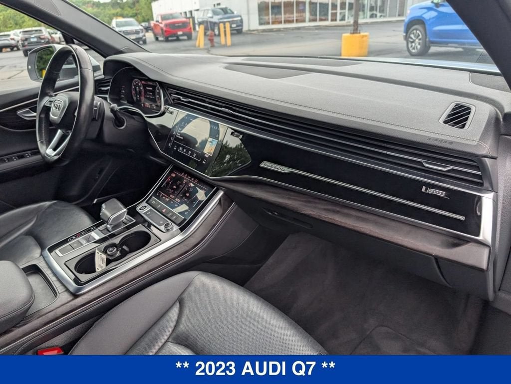 2023 Audi Q7 Premium Plus 45 TFSI quattro Tiptronic