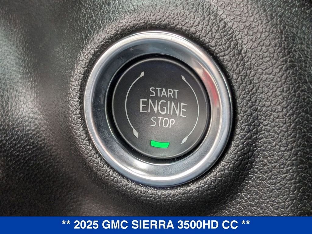 2025 GMC Sierra 3500 HD Chassis Cab Pro