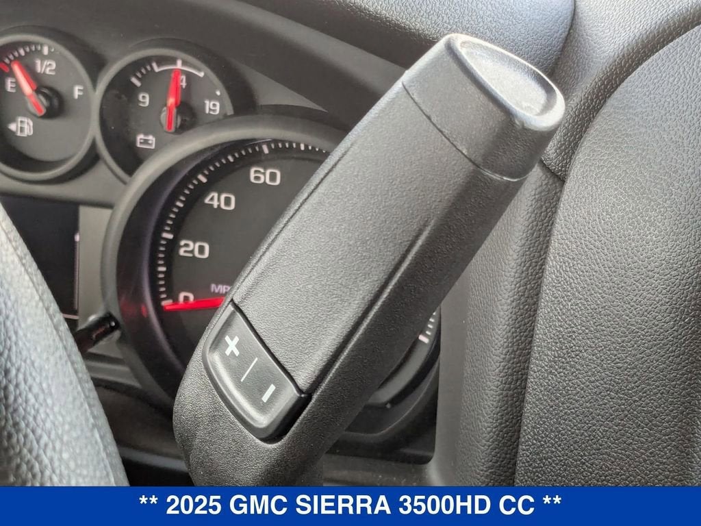 2025 GMC Sierra 3500 HD Chassis Cab Pro