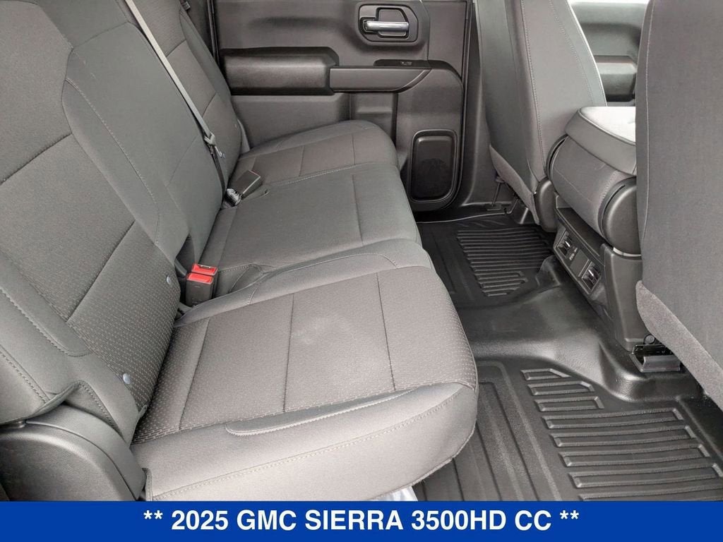 2025 GMC Sierra 3500 HD Chassis Cab Pro