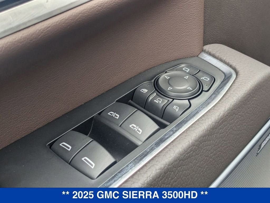 2025 GMC Sierra 3500 HD Denali