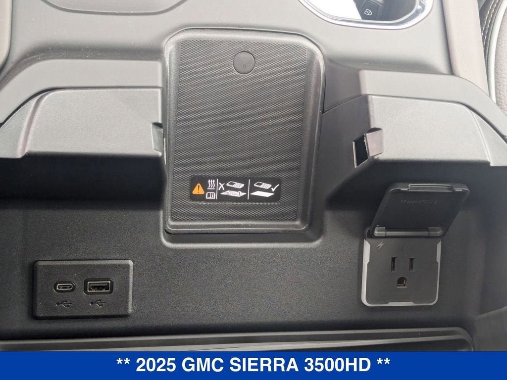 2025 GMC Sierra 3500 HD Denali