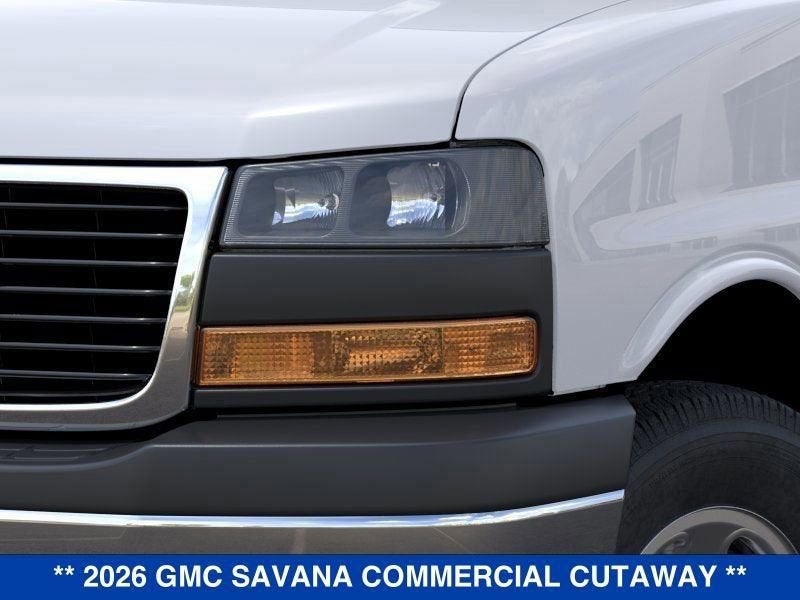 2026 GMC Savana Cutaway 3500 1WT