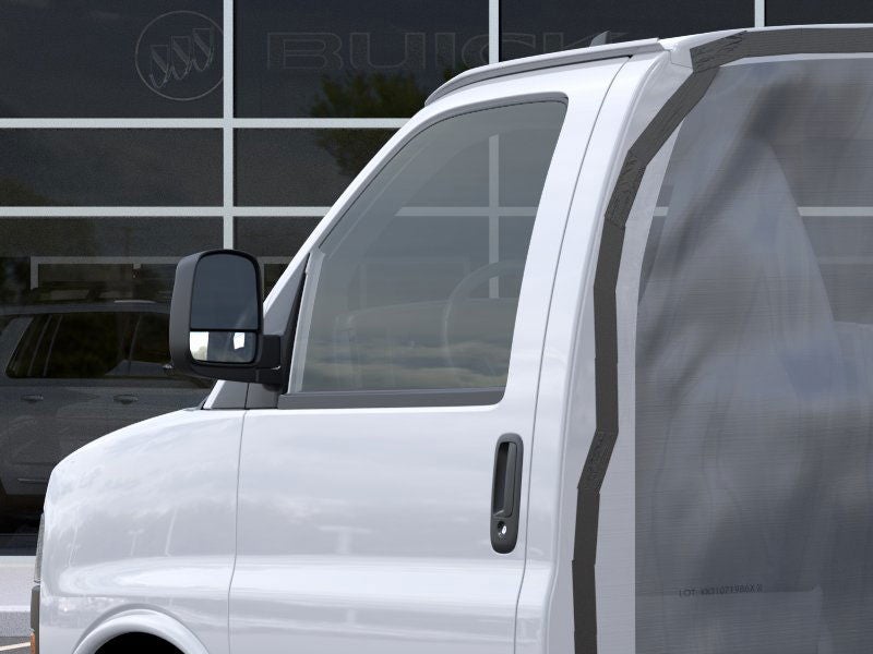 2025 GMC Savana Cutaway 3500 1WT