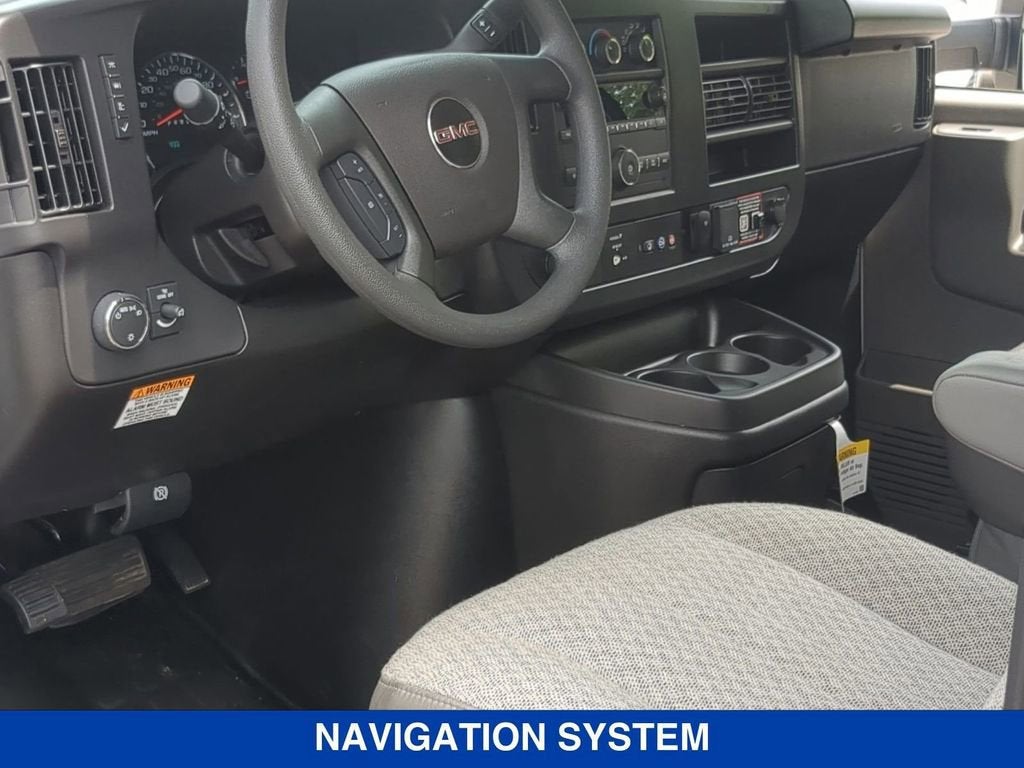 2025 GMC Savana Cutaway 4500 2WT