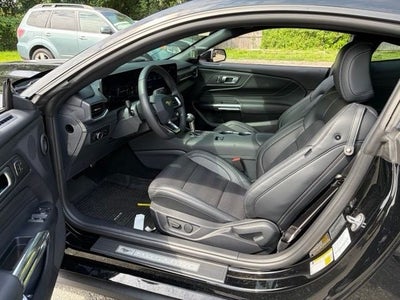 2025 Ford Mustang EcoBoost Premium