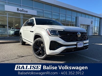 2026 Volkswagen Atlas Cross Sport 2.0T SEL R-Line Black