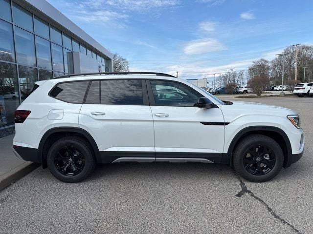 2026 Volkswagen Atlas 2.0T Peak Edition
