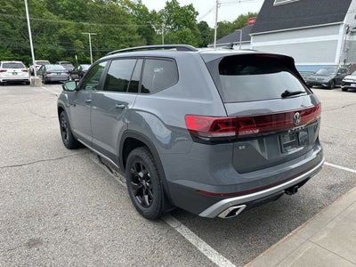 2026 Volkswagen Atlas 2.0T Peak Edition