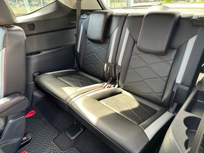 2024 Volkswagen Atlas 2.0T Peak Edition SE w/Technology