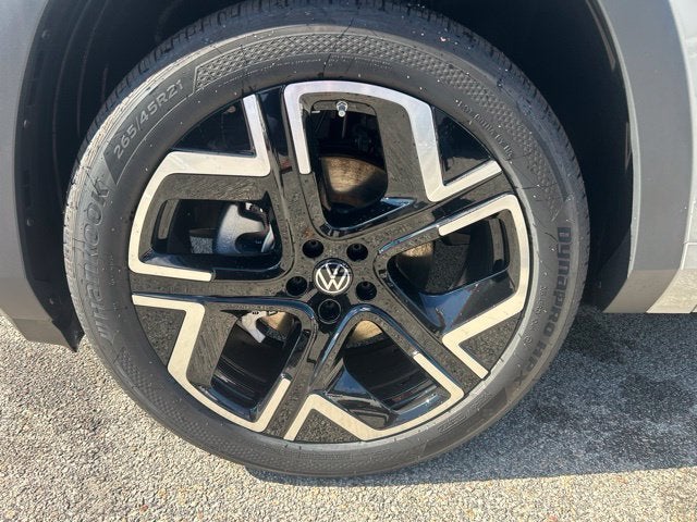 2027 Volkswagen Atlas SEL Premium R-Line