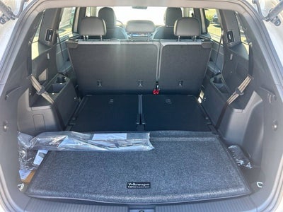 2027 Volkswagen Atlas SEL Premium R-Line