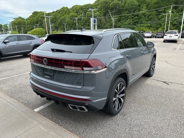 2026 Volkswagen Atlas Cross Sport 2.0T SEL Premium R-Line