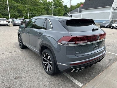 2026 Volkswagen Atlas Cross Sport 2.0T SEL Premium R-Line