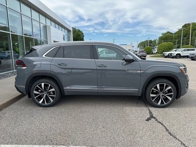 2026 Volkswagen Atlas Cross Sport 2.0T SEL Premium R-Line