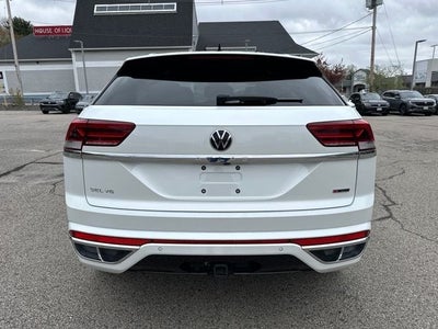 2022 Volkswagen Atlas Cross Sport 3.6L V6 SEL Premium R-Line