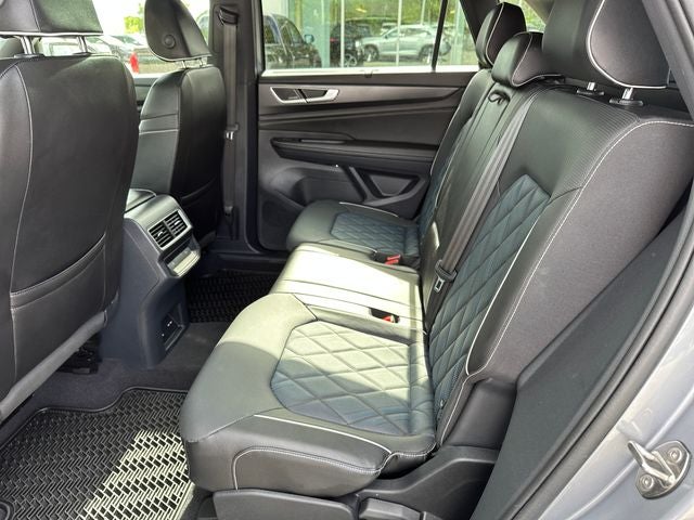 2024 Volkswagen Atlas Cross Sport 2.0T SEL Premium R-Line