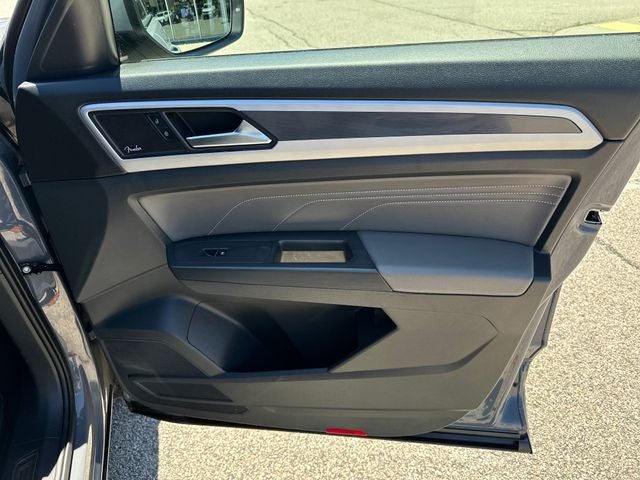 2023 Volkswagen Atlas Cross Sport 3.6L V6 SEL Premium R-Line