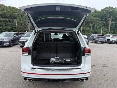 2026 Volkswagen Atlas 2.0T SEL Premium R-Line