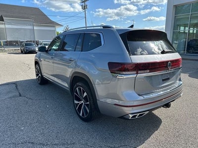 2024 Volkswagen Atlas 2.0T SEL Premium R-Line