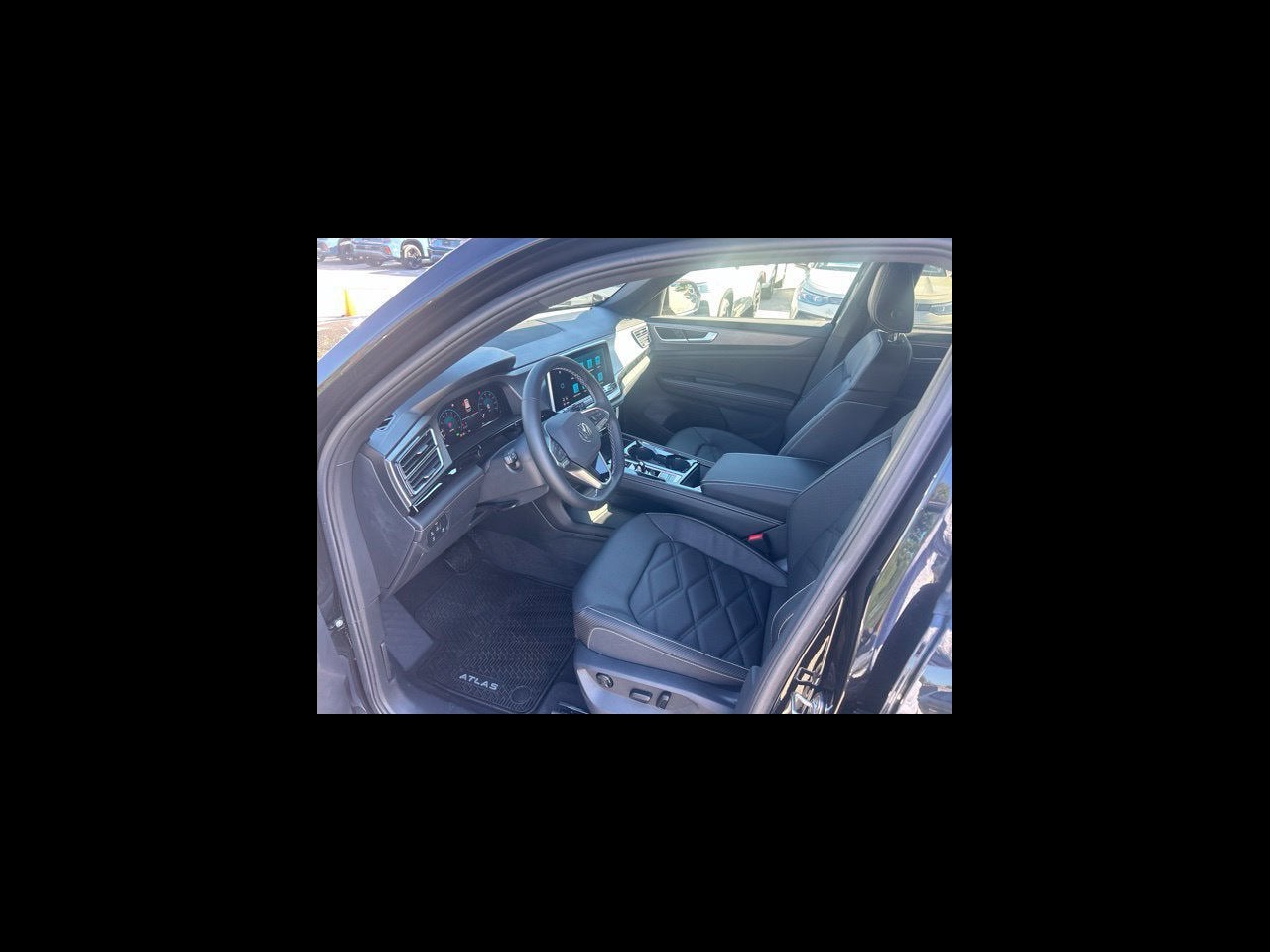 2026 Volkswagen Atlas Cross Sport SE w/Technology